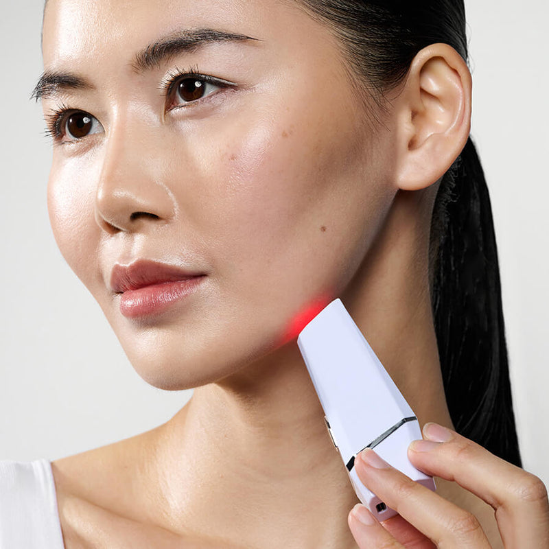Light Therapy Wand for Blemishes