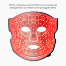 Maschera LED per terapia con luce rossa: vista interna che mostra i LED rossi illuminati