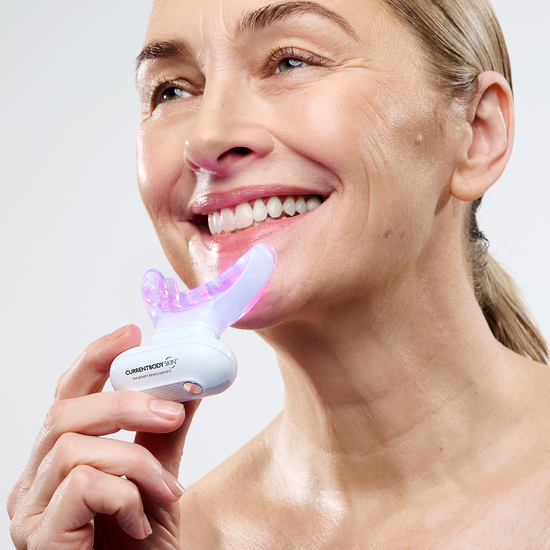 CurrentBody Skin Kit Sbiancamento Denti LED