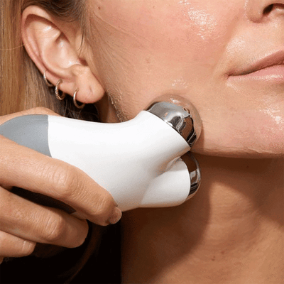NuFACE Mini Supercharged Skincare Routine (del valore di 272€)